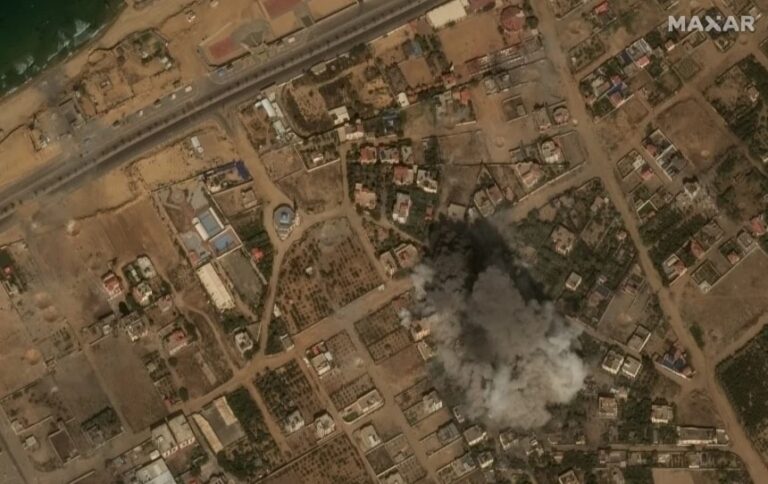 Спутниковые снимки разрушений в секторе Газа / © Maxar Technologies