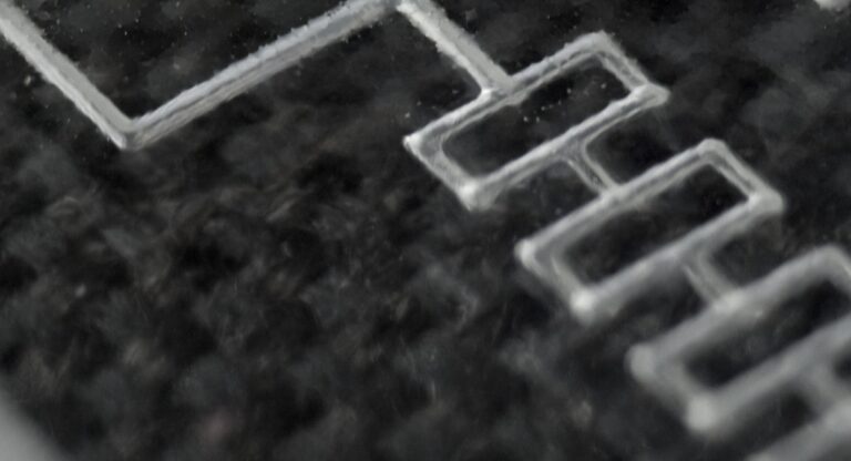 Микрофлюидное устройство для чипов   https://titan-group.ru/