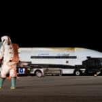 Американский засекреченный военный космоплан решили отправить в космос на сверхтяжелой ракете SpaceX