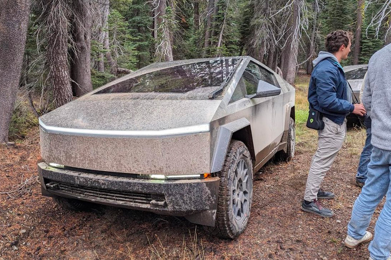 Tesla провела испытания Cybertruck в калифорнийском лесу