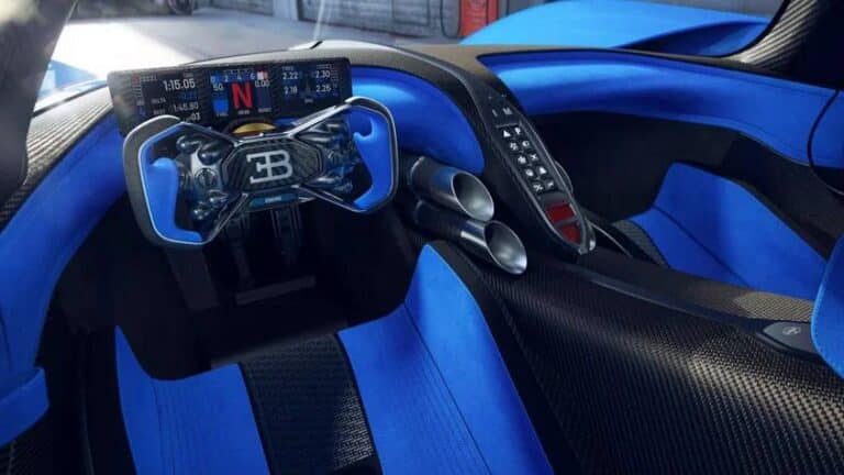 Интерьер гиперкара Bugatti Bolide / © Bugatti