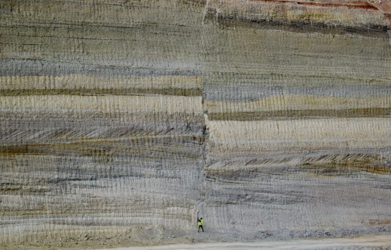 Победитель в категории «Геология»: обнаженная порода на Коринфском канале в Греции / © Chia-Hsin Tsai