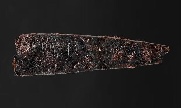 Железный нож с рунической надписью / © Rogvi N Johansen / Museum Odense