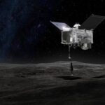 Каким образом можно транспортировать полезные металлы с астероида на Землю, если использовать корабли, способные менять орбиту астероида для его удержания вокруг Земли?