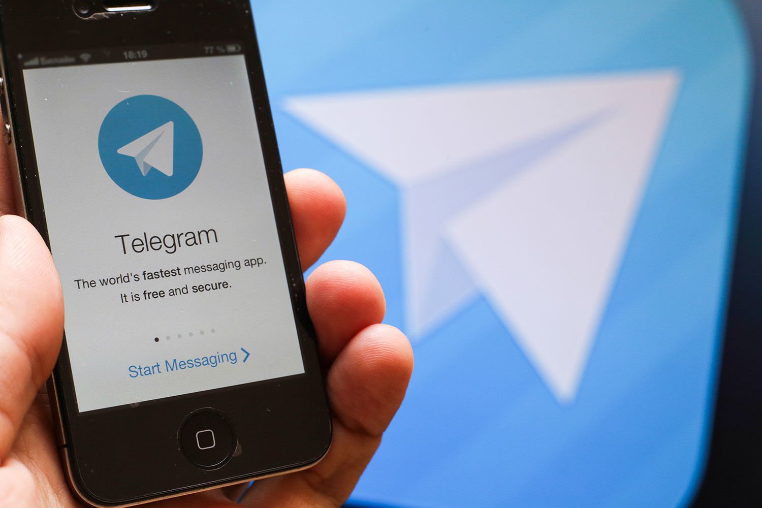 Сотрудникам ЦРУ по России запретили пользоваться Telegram на рабочих  компьютерах