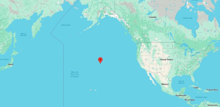 Место, где спутник ERS-2 вошел в атмосферу Земли над Тихим океаном 21 февраля 2024 года / © Google Maps