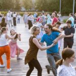Танцы укрепили психическое здоровье лучше физических упражнений