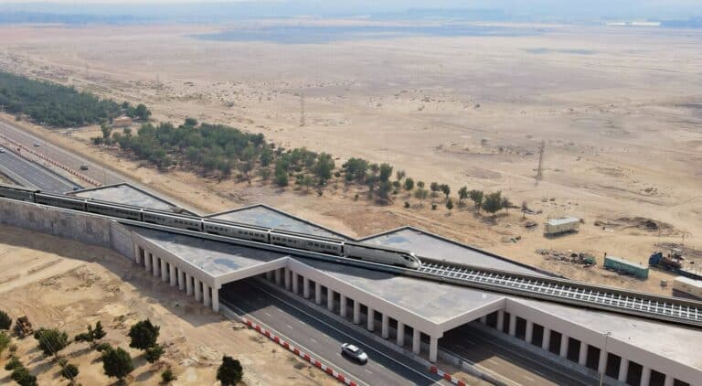 Железная дорога в ОАЭ / © Emirates News Agency