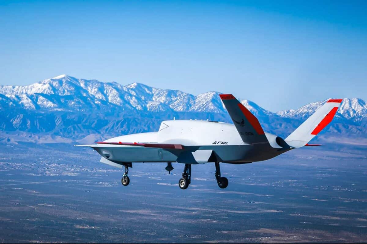 БПЛА XQ-67A Loyal Wingman / © General Atomics