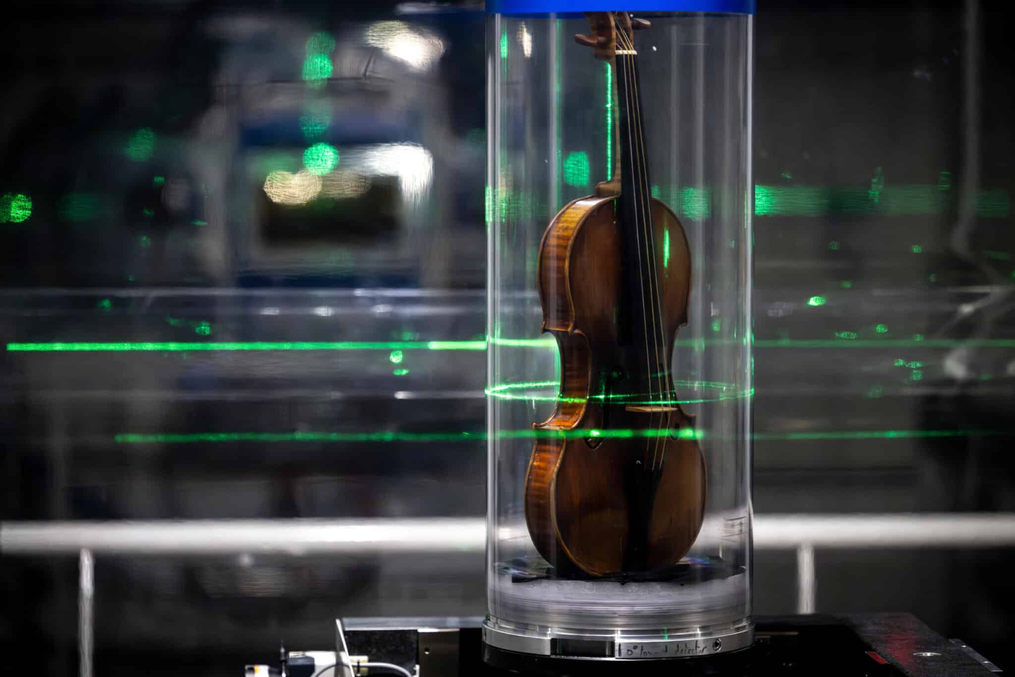 Скрипку Паганини облучили синхротроном в попытке раскрыть секрет ее звучания