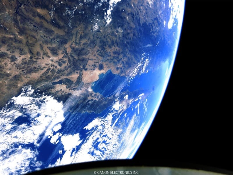 Береговая линия Калифорнийского залива из космоса / © Canon