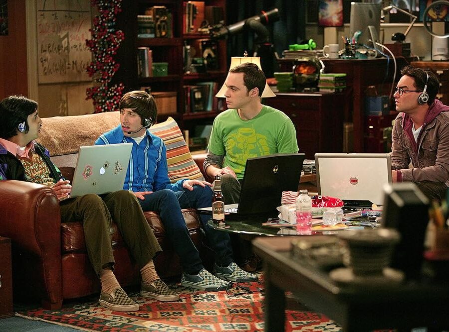 Компьютерден ұрланған жыныстық қатынас