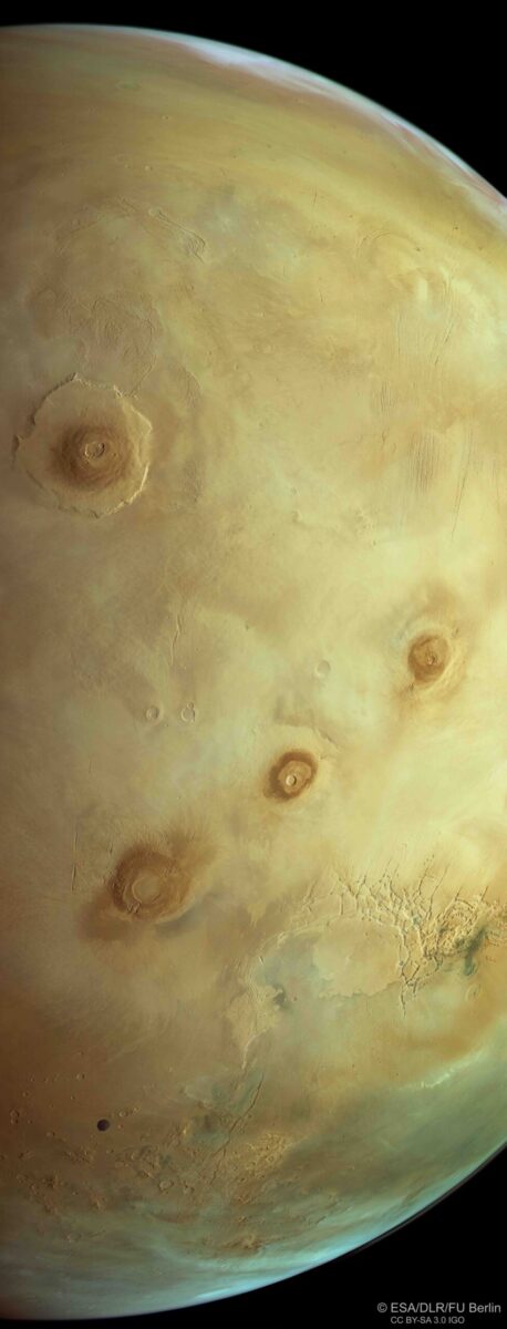 Изображение Марса, сделанное орбитальным аппаратом Mars Express 19 октября 2023 года / © ESA / DLR / FU Berlin
