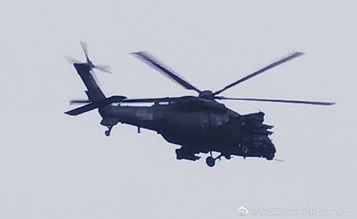 Новый китайский тяжелый ударный вертолет / © Weibo