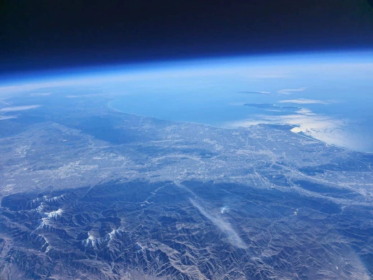 Снимок Земли, сделанный из стратосферы камерой смартфона Galaxy S24 Ultra / © Samsung