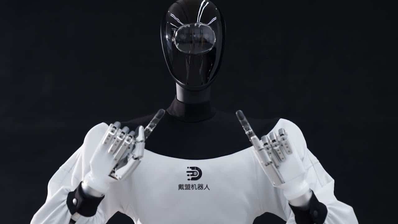 Daimon Robotics показала возможности своего робота Sparky 1