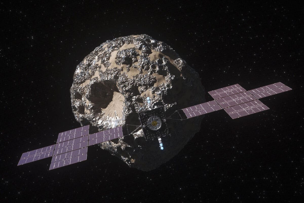 Зонд «Психея», летящий к одноименному астероиду, в представлении художника / © NASA