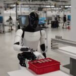 Видео: Tesla показала процесс обучения робота Optimus 