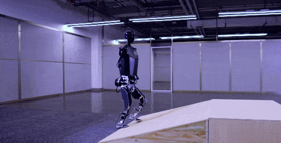 Робот-гуманоид общего назначения Tiangong / © CMG