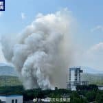 Китайская ракета-носитель «Великий поход — 10» завершила первое статическое огневое испытание