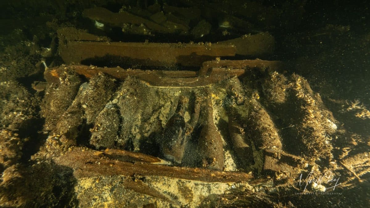 Груз затонувшего парусника у берегов Швеции / © Baltictech