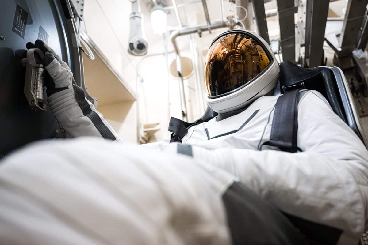 Член экипажа миссии Polaris Dawn в скафандре SpaceX / © Polaris Dawn