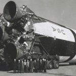 Почему американский двигатель для лунной гонки  F-1, который был самым крутым в свою эпоху, забросили после полетов на Луну, а намного более слабый советский «лунный двигатель» до сих пор выводит наши ракеты в космос?