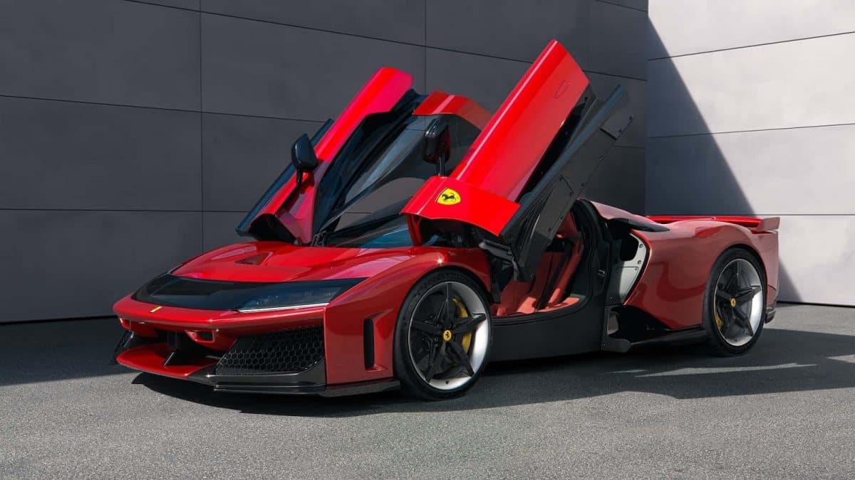 Суперкар Ferrari F80 / © Ferrari 