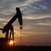 Пермяки превратили буровой раствор внутри нефтяной скважины в канал передачи данных – иллюстрация к материалу на Naked Science