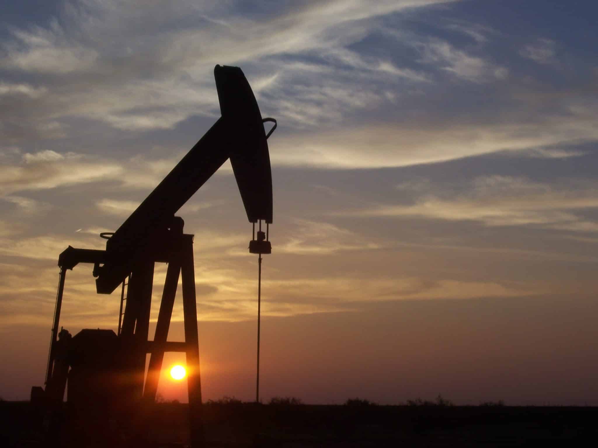 Пермяки превратили буровой раствор внутри нефтяной скважины в канал передачи данных – иллюстрация к материалу на Naked Science