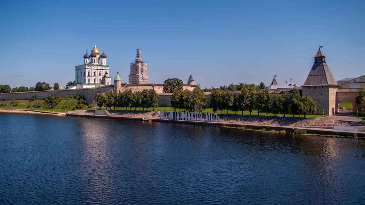Разработана программа, которая поможет пользователям выбрать самые подходящие для проживания регионы России
