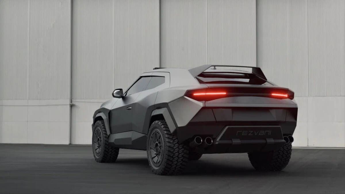 Пуленепробиваемый кроссовер Dark Knight, созданный на базе Lamborghini Urus / © Rezvani 