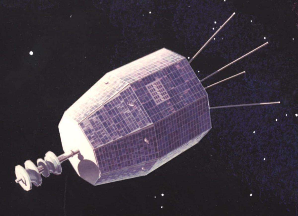 Запущенный в 1964 году космический аппарат Relay 2 (художественное изображение)