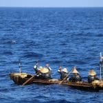Японские ученые воссоздали древнее каноэ-долбленку и переплыли сильнейшее течение Куросио