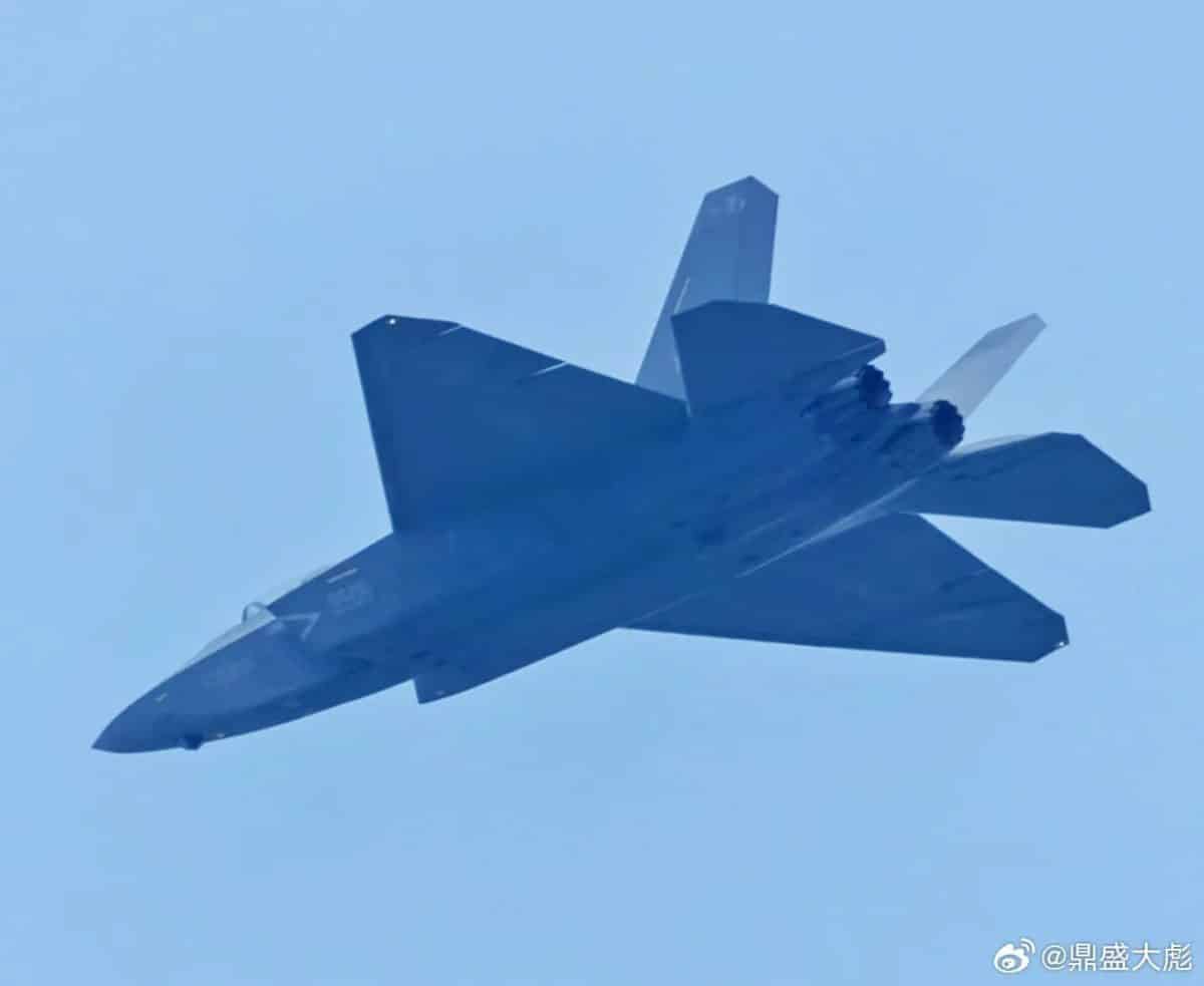 Истребитель J-35A / © Weibo