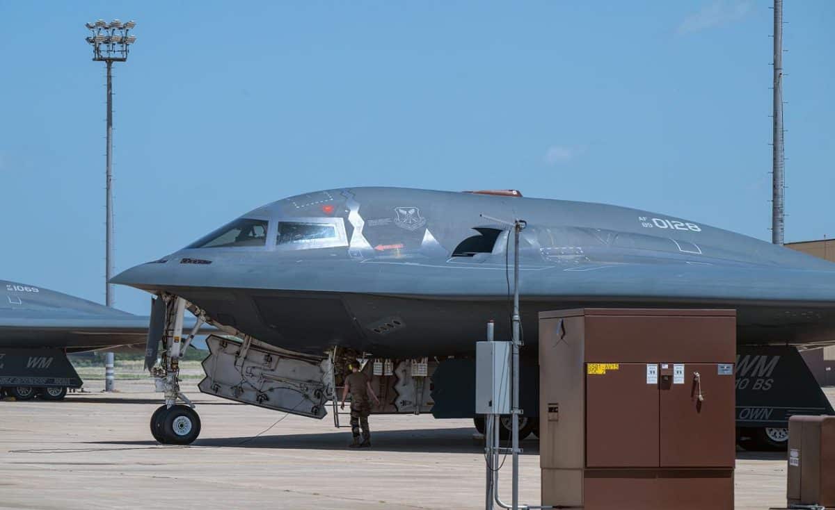 Американский бомбардировщик B-2A Spirit / © 509th Bomb Wing