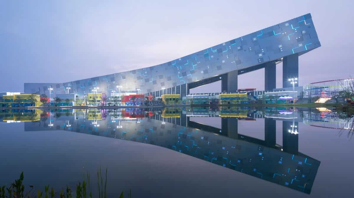 Крытый горнолыжный центр в Китае / © Archexist, Shrimp Studio