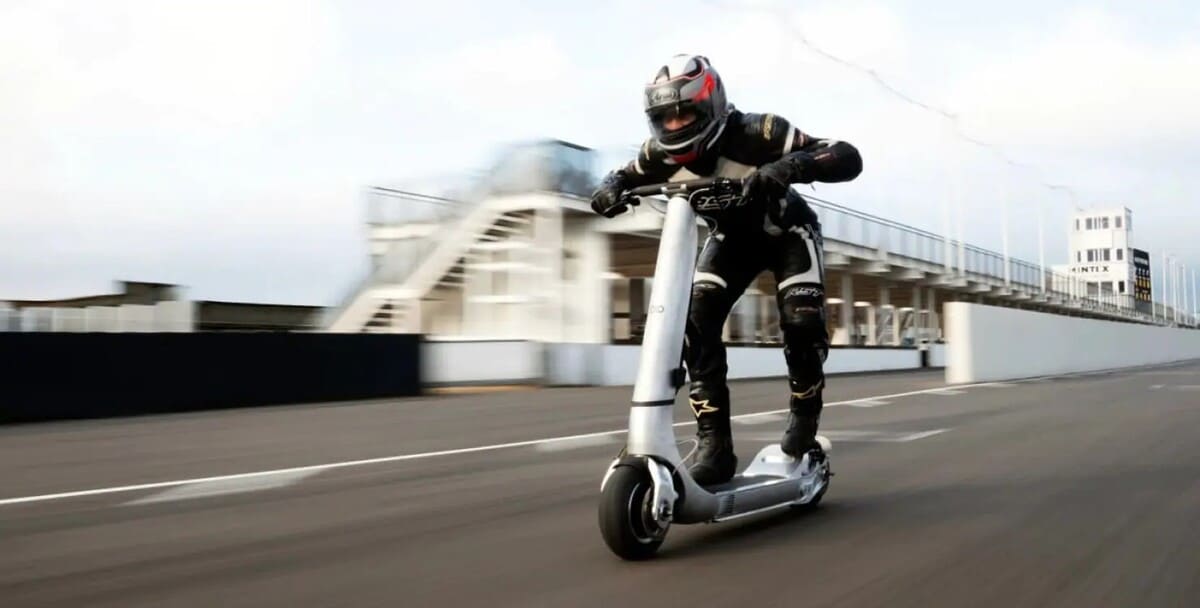 The Turbo: представлен самый быстрый электросамокат в мире