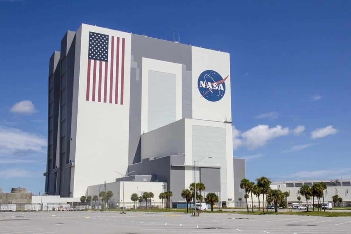 Демократы и республиканцы объединились в отчаянной попытке спасти NASA