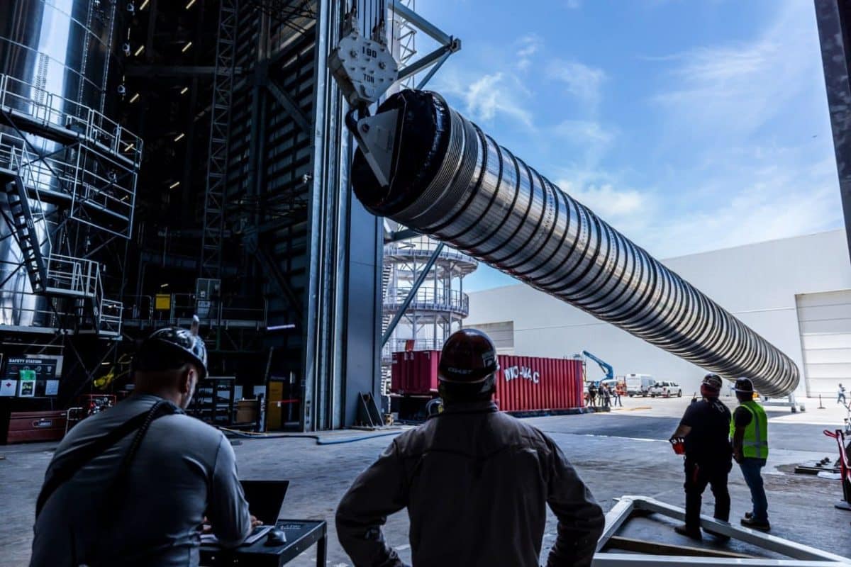 Топливопровод для Super Heavy / © SpaceX