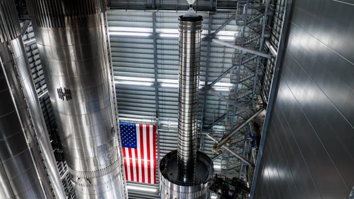 Топливопровод для Super Heavy / © SpaceX