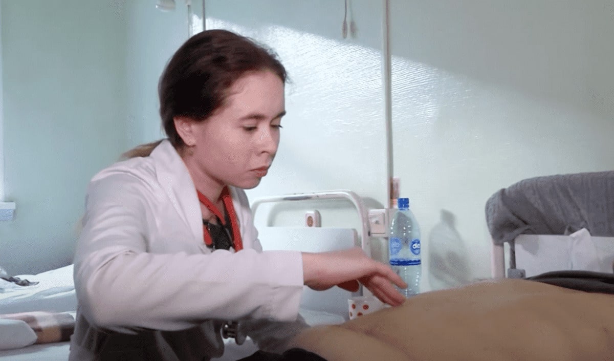 Врачи объяснили положительный эффект курения при язвенном колите