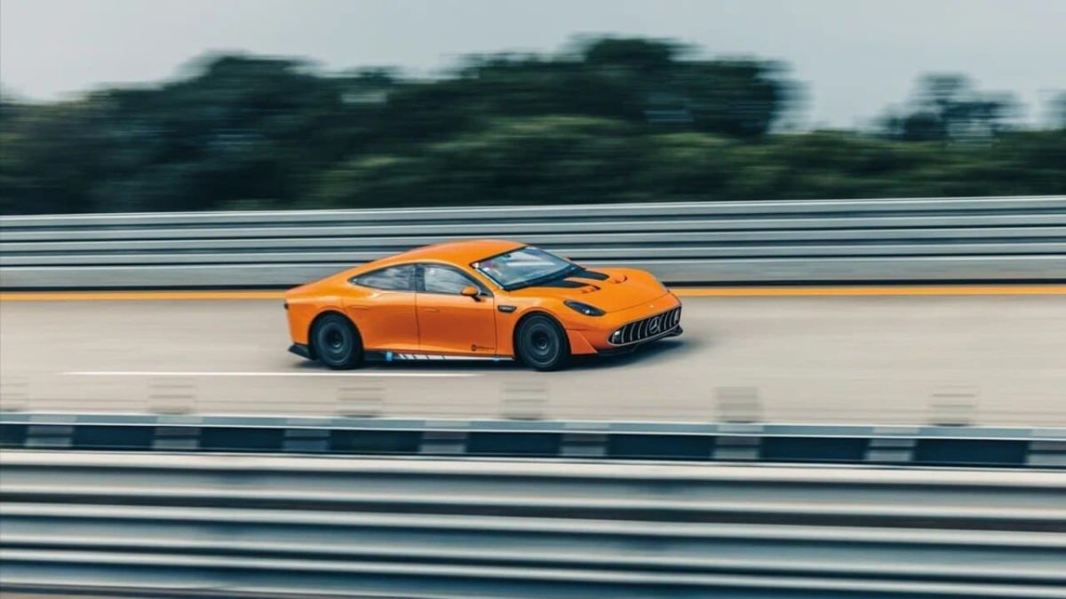 Mercedes-AMG GT XX на треке Нардо / © Mercedes