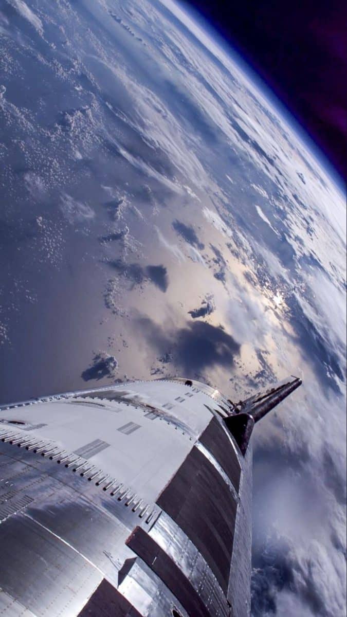 SpaceX представила ранее не опубликованные кадры с десятого полета Starship / © SpaceX