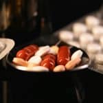 Новая технология поможет наладить отечественное производство сорбентов для очистки лекарств