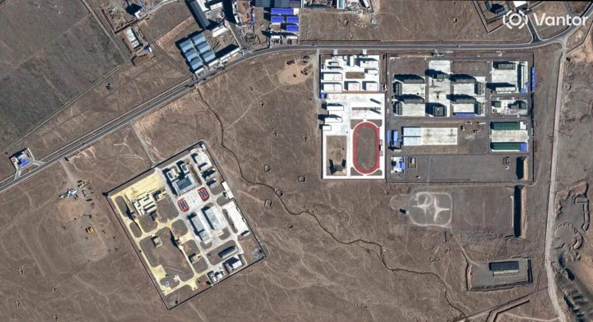 Новые объекты противовоздушной обороны Китая у границы с Индией / © Vantor