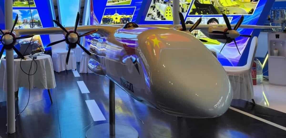Модель китайского беспилотного транспортного самолета «Цзяньин 60» / © Shaanxi Aircraft