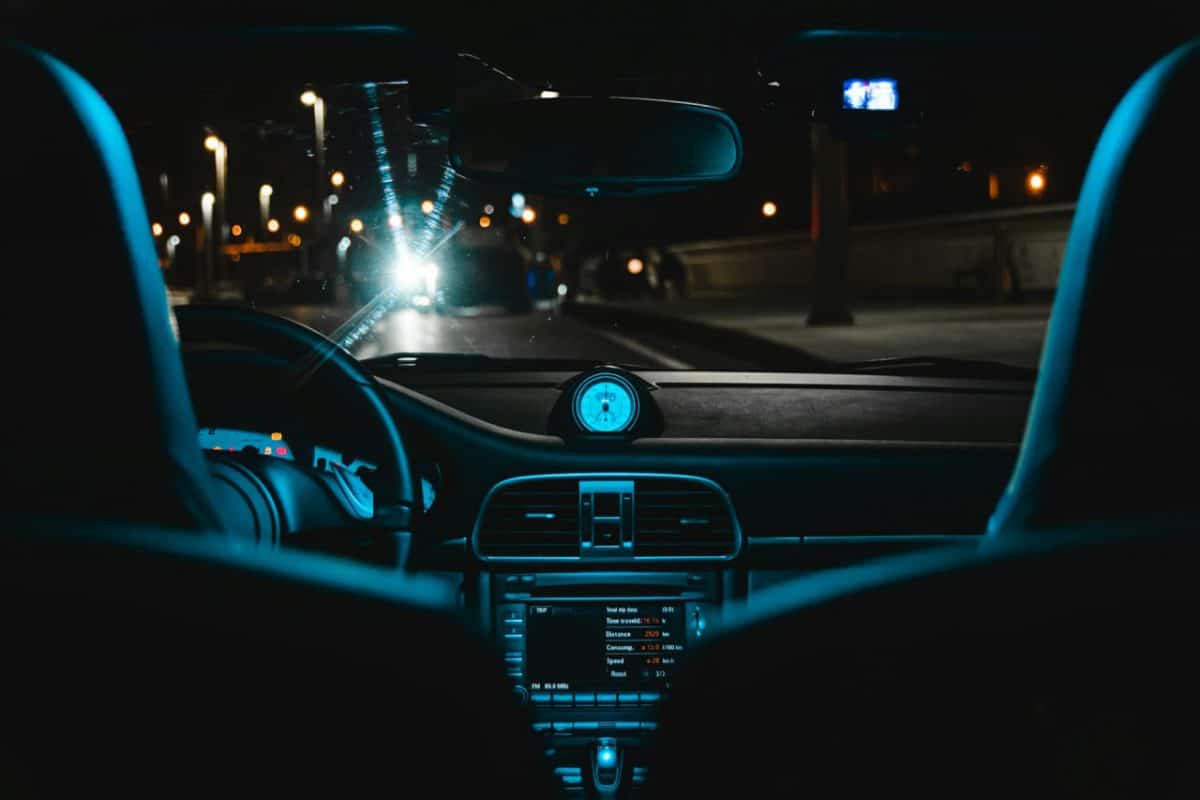 подсветка в автомобиле