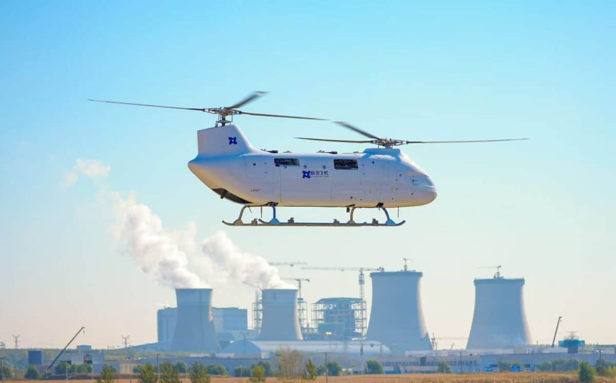 Первый полет беспилотного тяжелого вертолета T1400 /  © Liu Yang / Xinhua