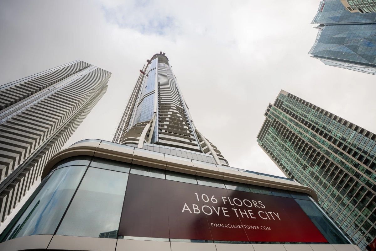 Небоскреб Pinnacle SkyTower / © Hariri Pontarini Architects